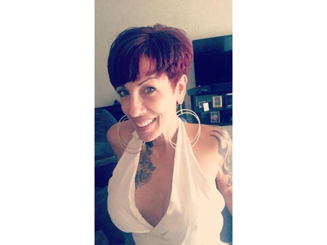 Busty Mature Sexy Redhead For Daytime Fun Las Vegas MojoVill